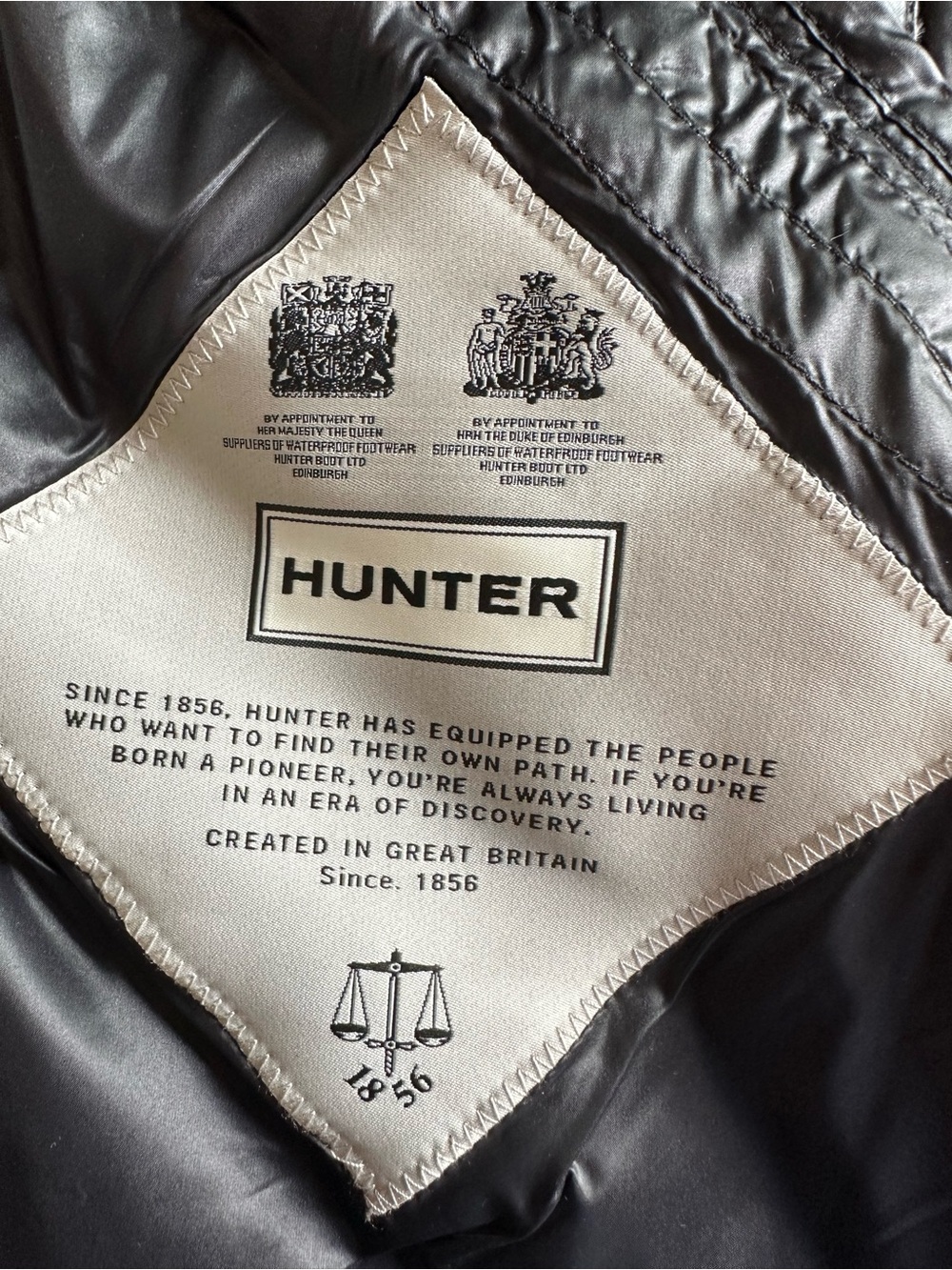 Hunter Refined Gloss Down Puffer Jacket Navy Size Small - Picture 10 of 12